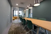 Oficinas y salas de reuniones